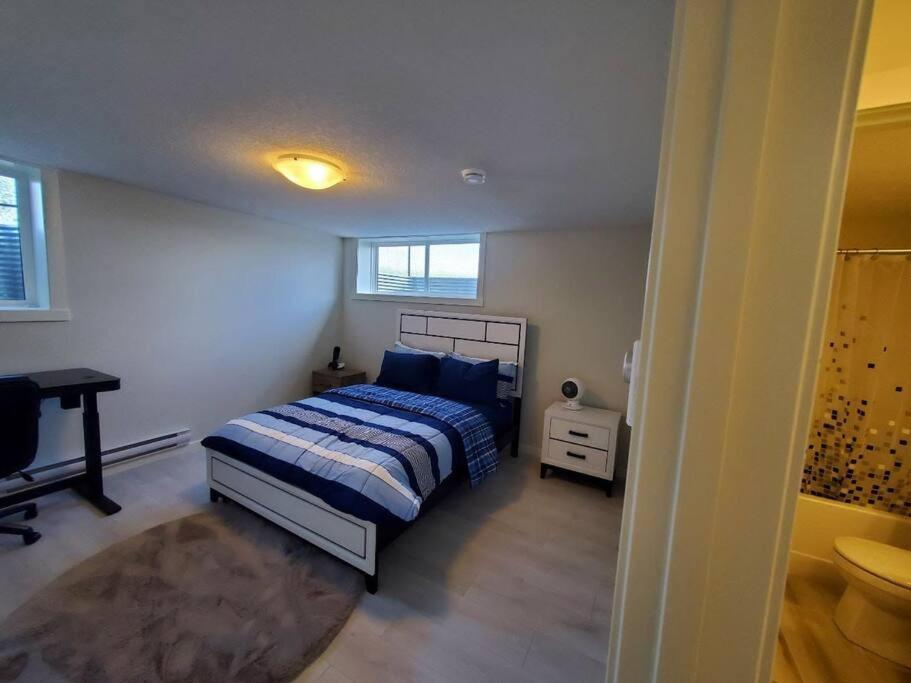 Cozy Rockland Park Unit+Parking Daire YYC Dış mekan fotoğraf