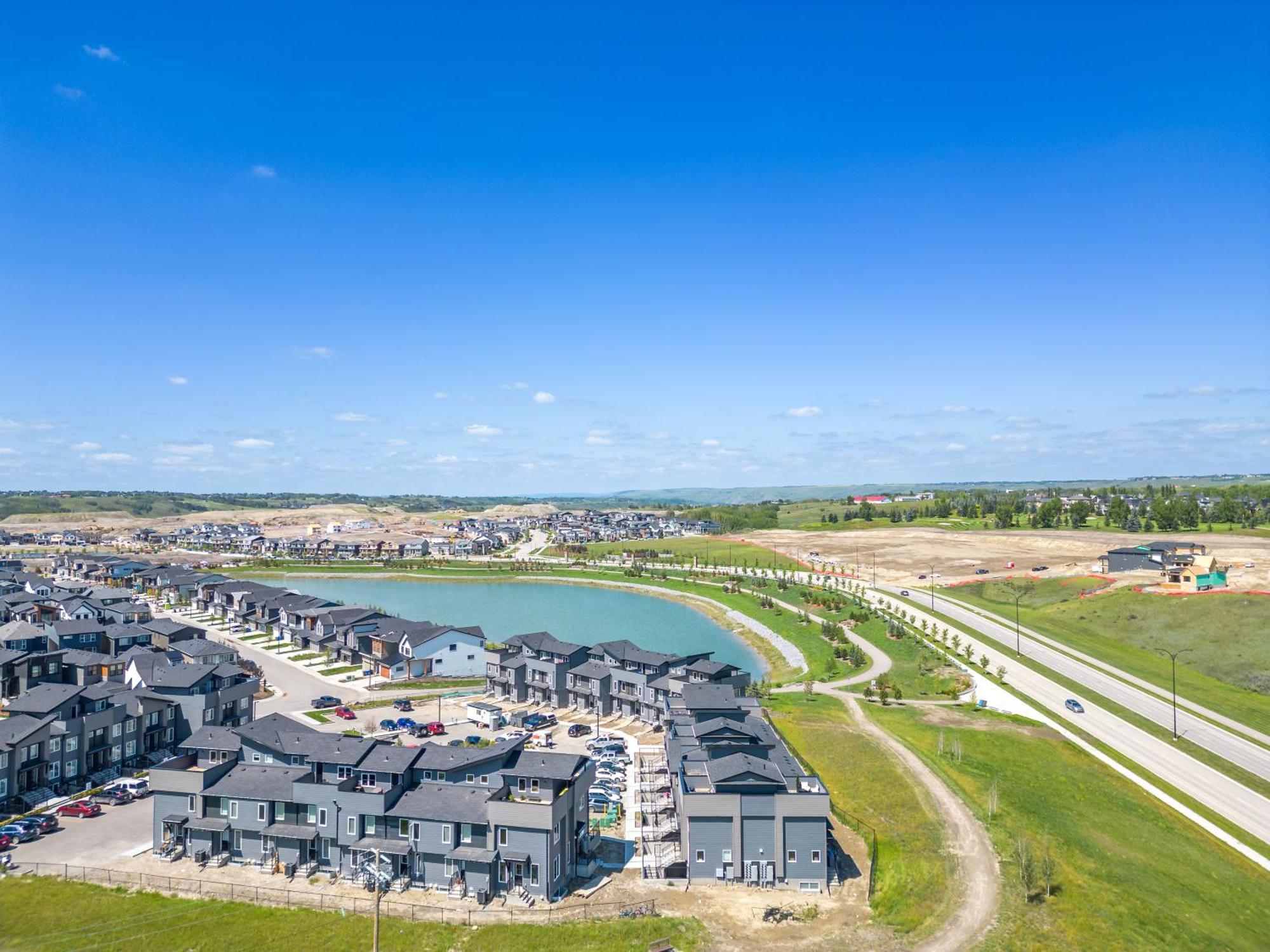 Cozy Rockland Park Unit+Parking Daire YYC Dış mekan fotoğraf